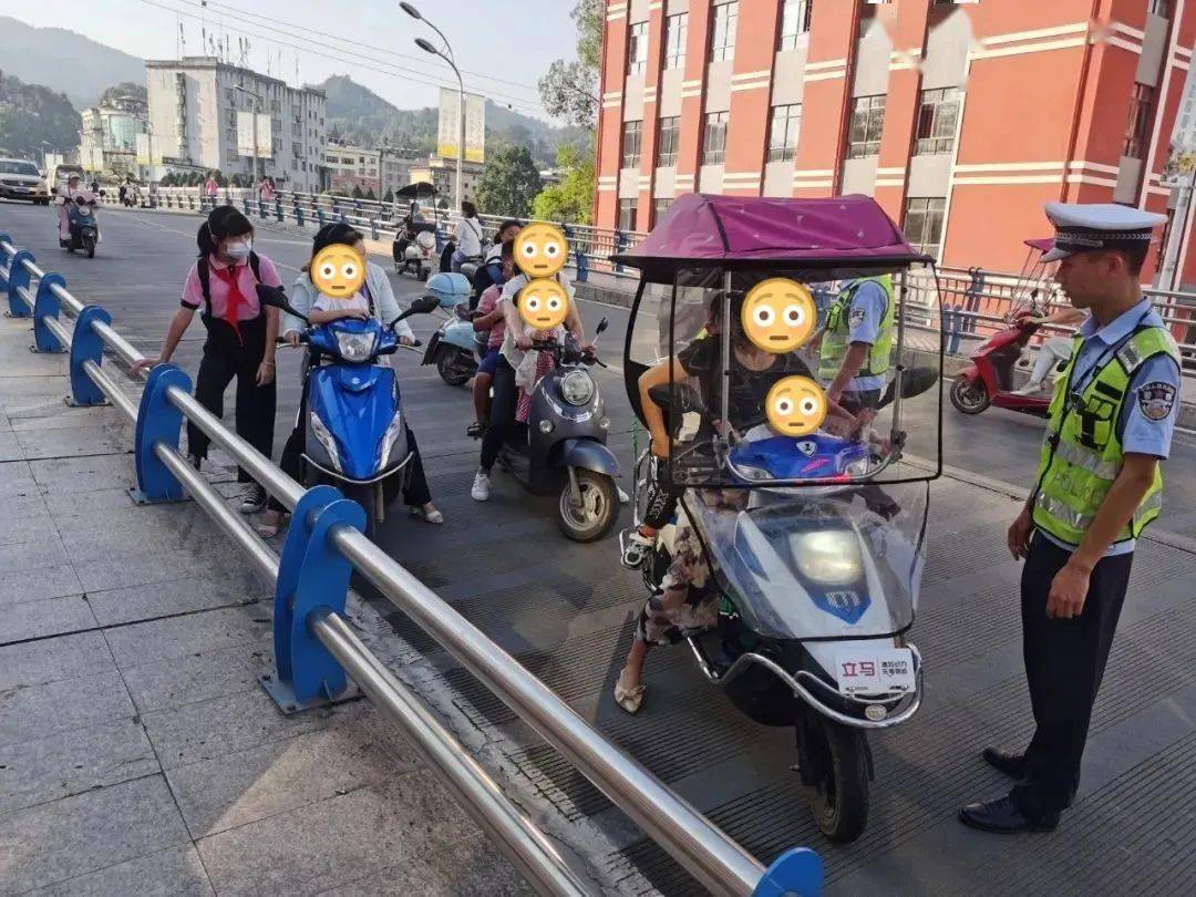 铜鼓电动车违规严重74生命安全第一太不当回事啦