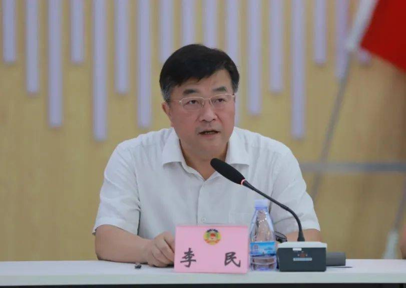 李民强调,政协委员工作室要不断探索工作新途径,新