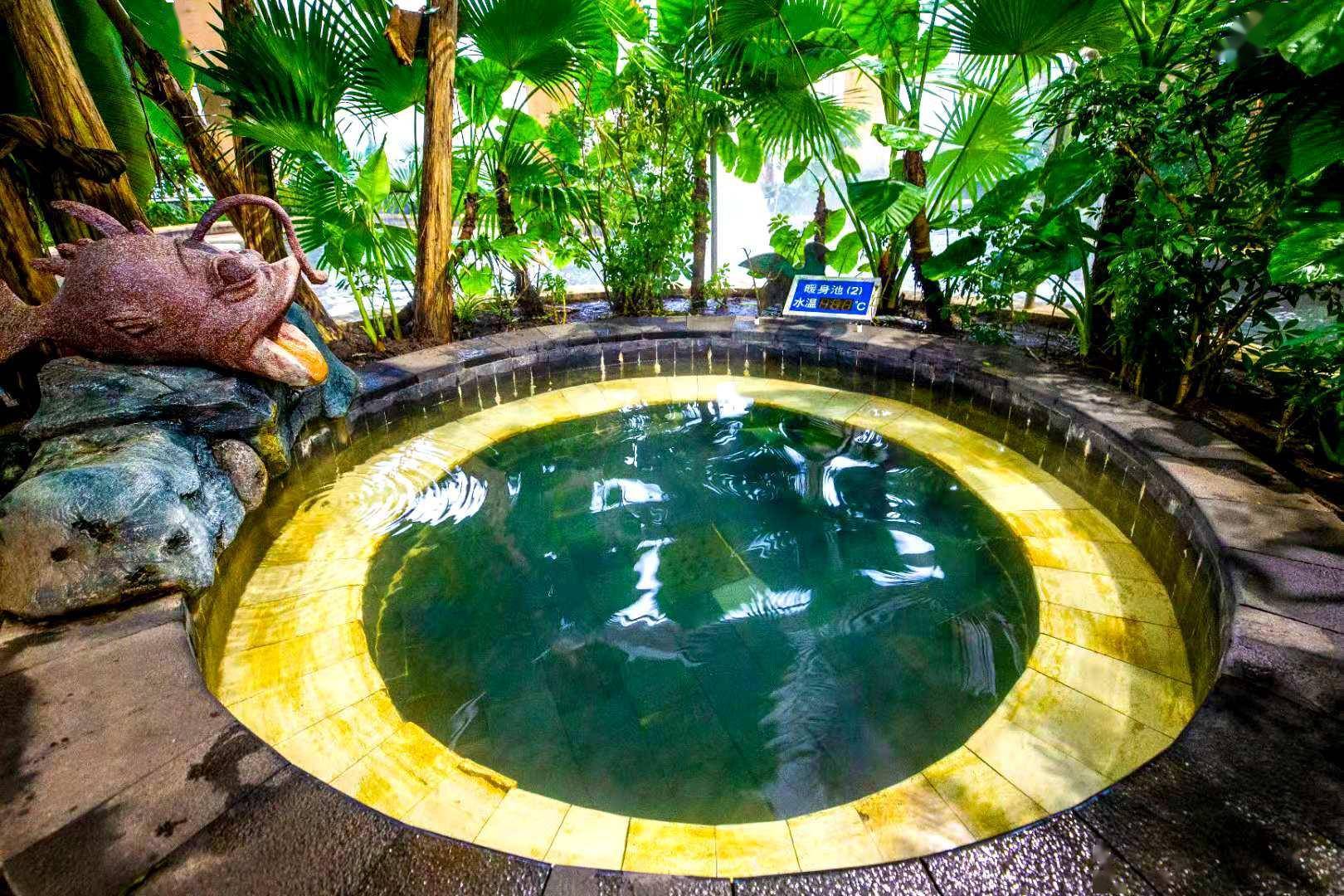 长假出游丨养生泡汤 惬意时光解秋乏_温泉