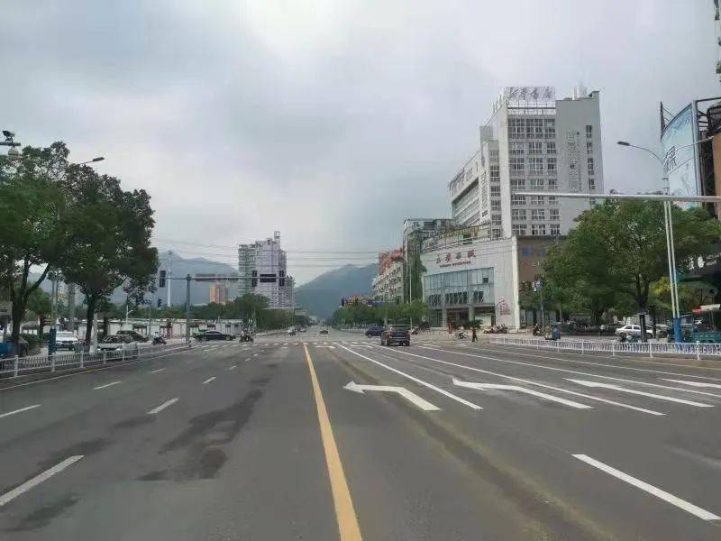乐清市区这3大路口有大变化_清远路