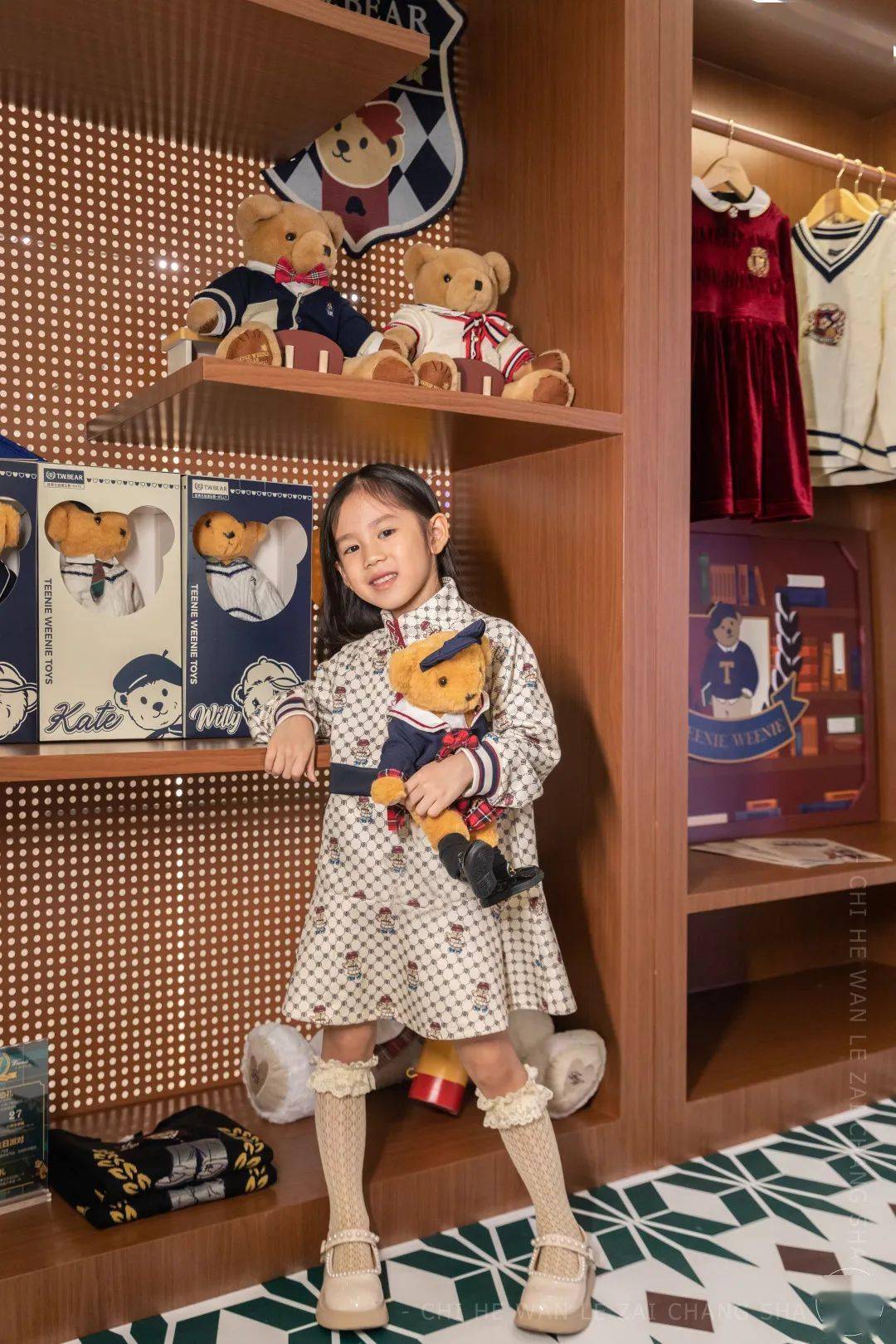 家族 滴!TeenieWeenie Kids长沙IFS限时快闪,17周年「乖」出新主张!