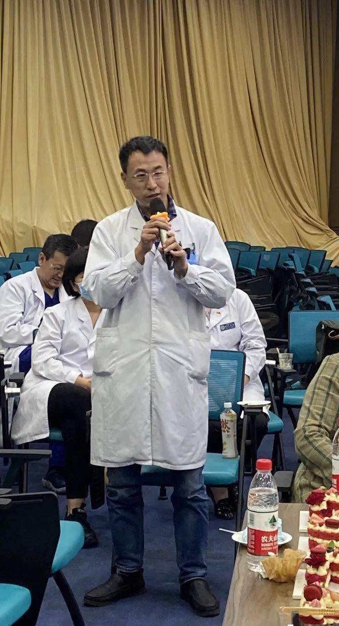 科室活动凌锋教授70岁寿诞庆祝活动