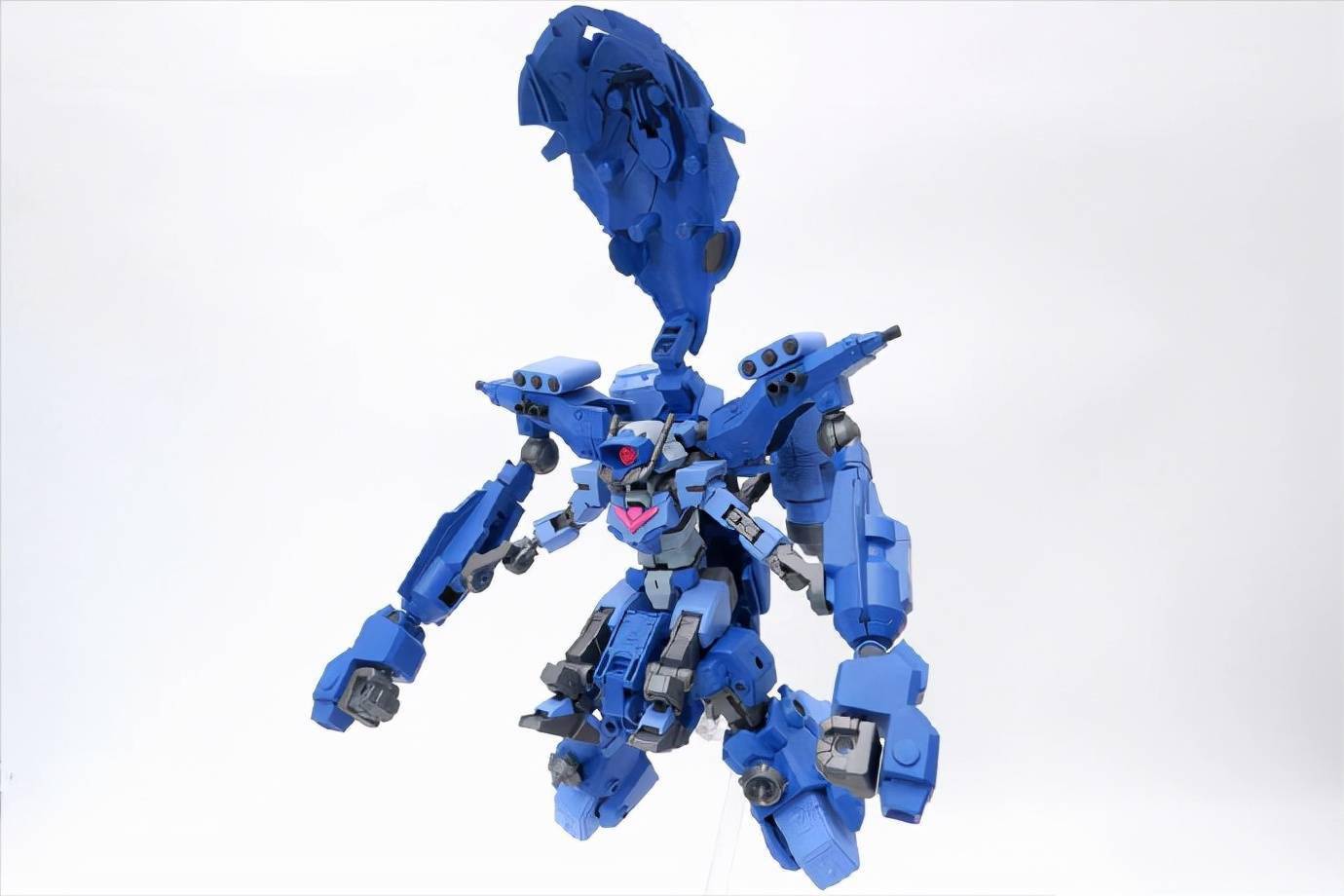 核心高达深海潜水装备