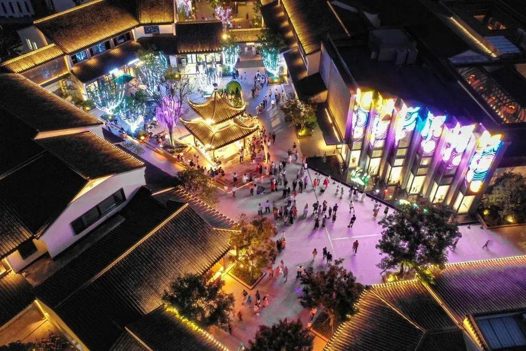 这是宜兴人的夜生活!_凤凰街