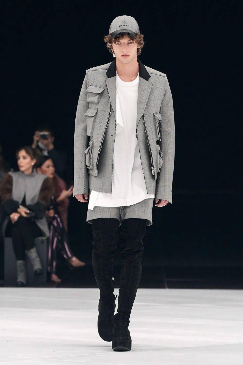 成衣 【秀场】Givenchy 2022 春季成衣时装秀