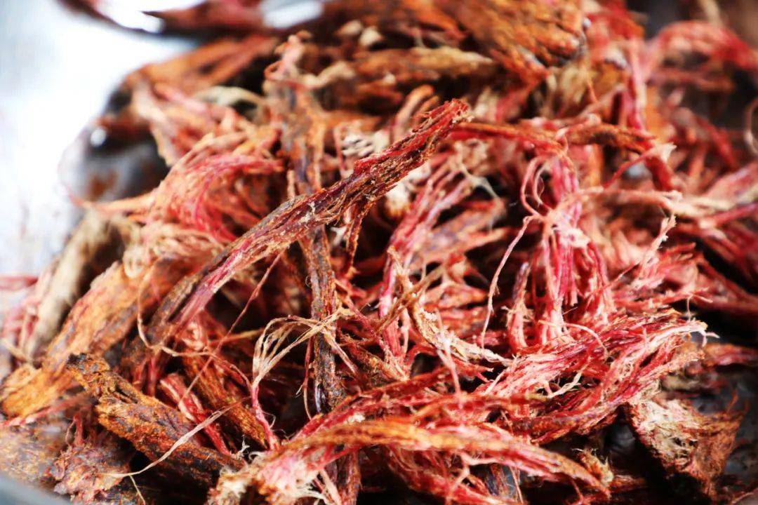 【美食】无量山下的手工舂干巴,你确定不来尝一尝吗?