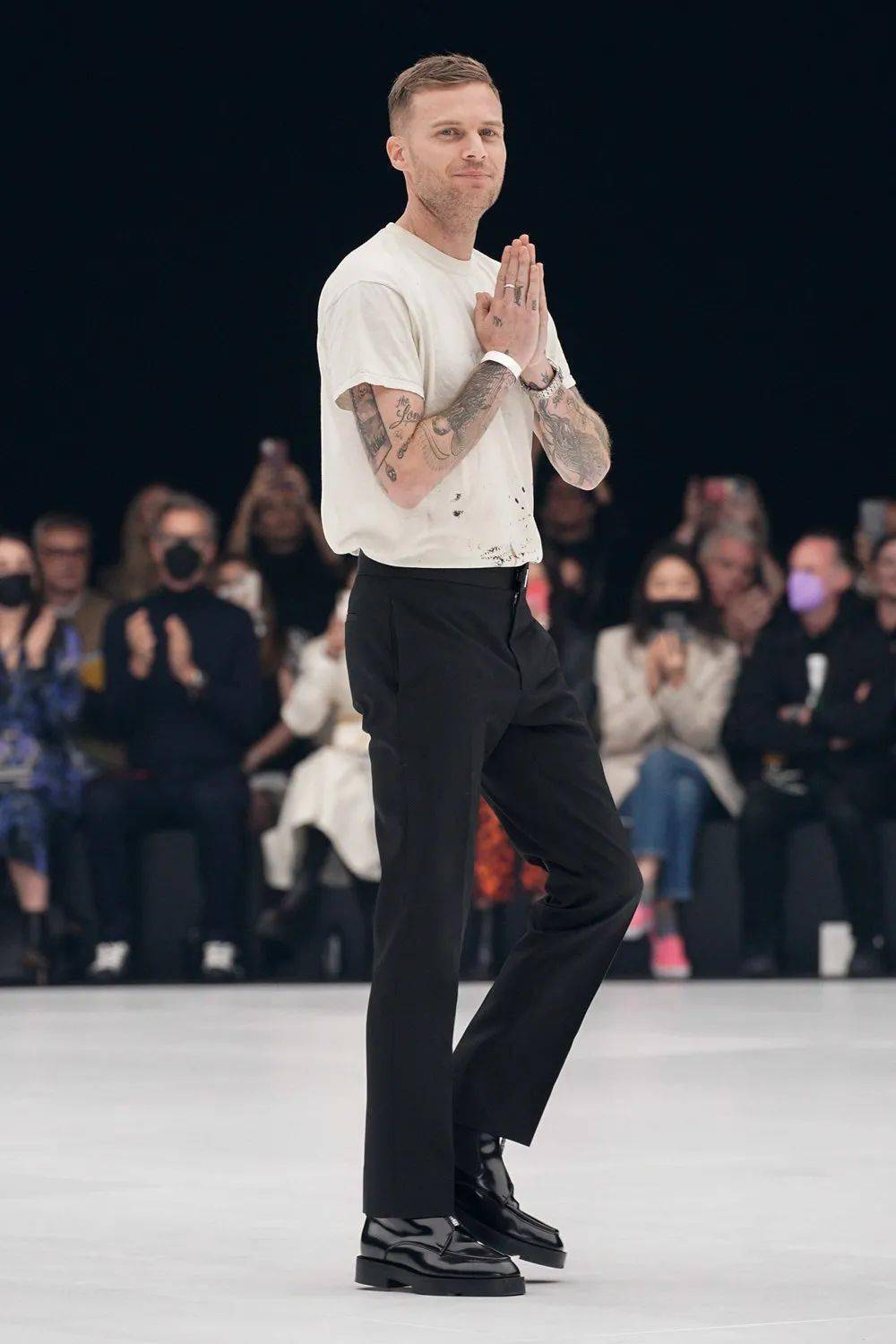 成衣 【秀场】Givenchy 2022 春季成衣时装秀