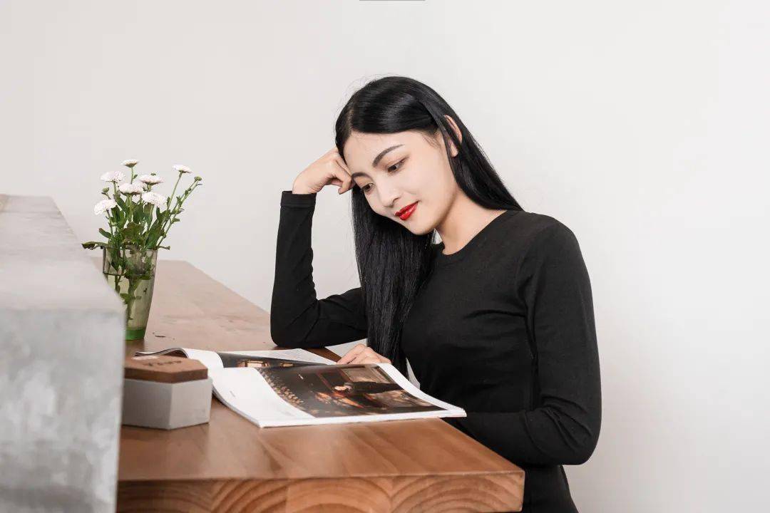 设计 宇航服做的“烫手”秋衣！锁温保暖还会自己发热，冬天滚雪地穿它准没错！