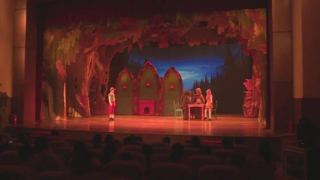 河北省话剧院儿童剧场恢复演出原创剧目精彩上演