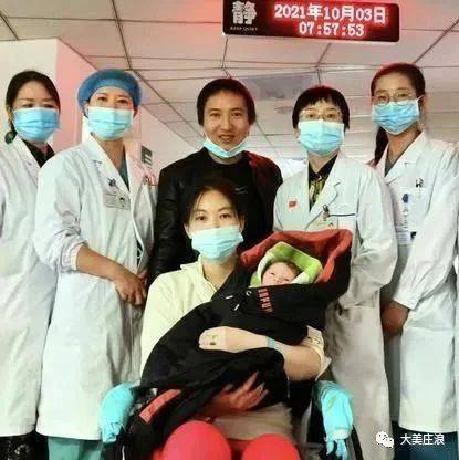 开往平凉的火车上！一名孕妇突然临盆…_肖女士