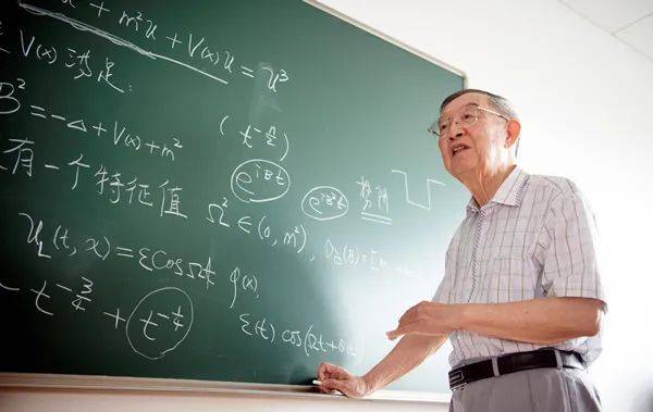 奠基人|中国现代应用数学奠基人之一李大潜：学生需要鼓励，不是打压，更不