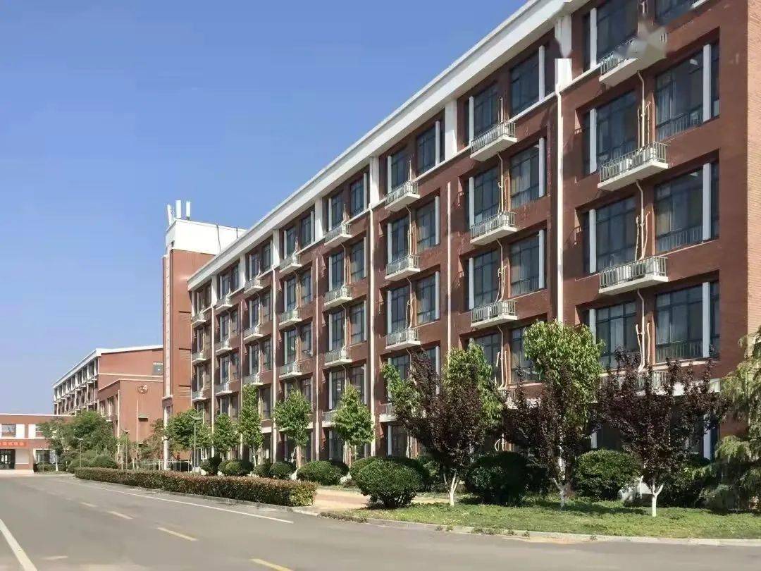 来一起点亮齐鲁工大