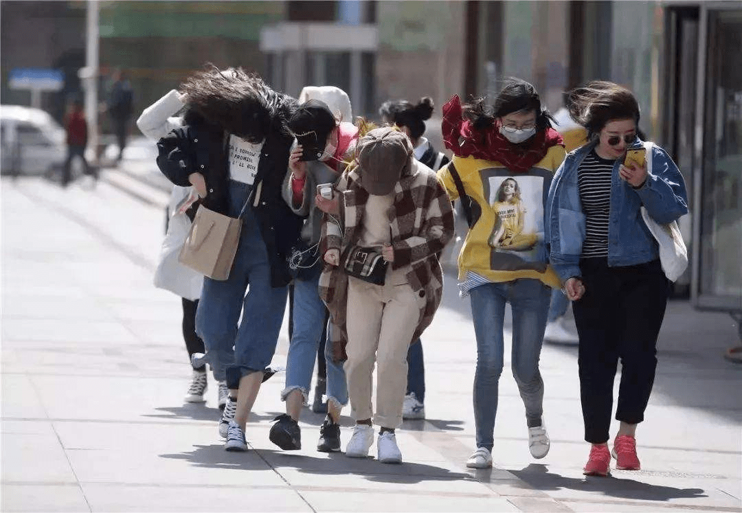 海南冷空气南下图片