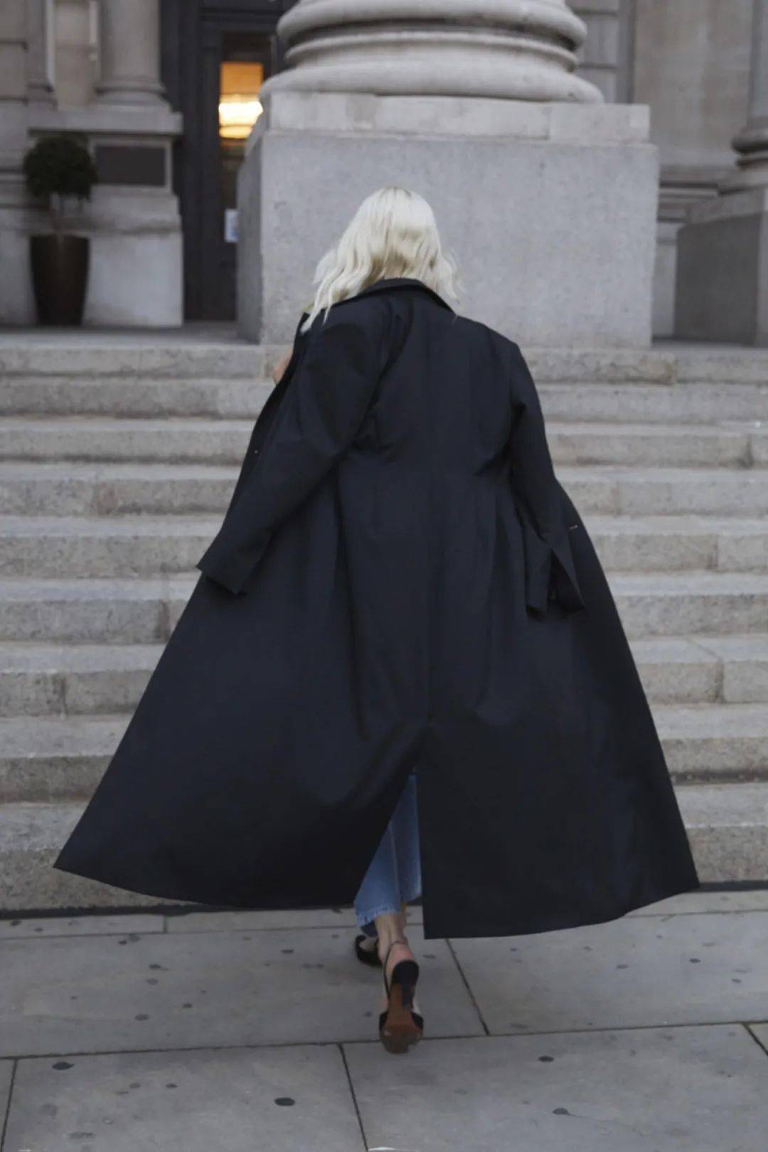 经典 为什么女人一换季就没衣服穿？