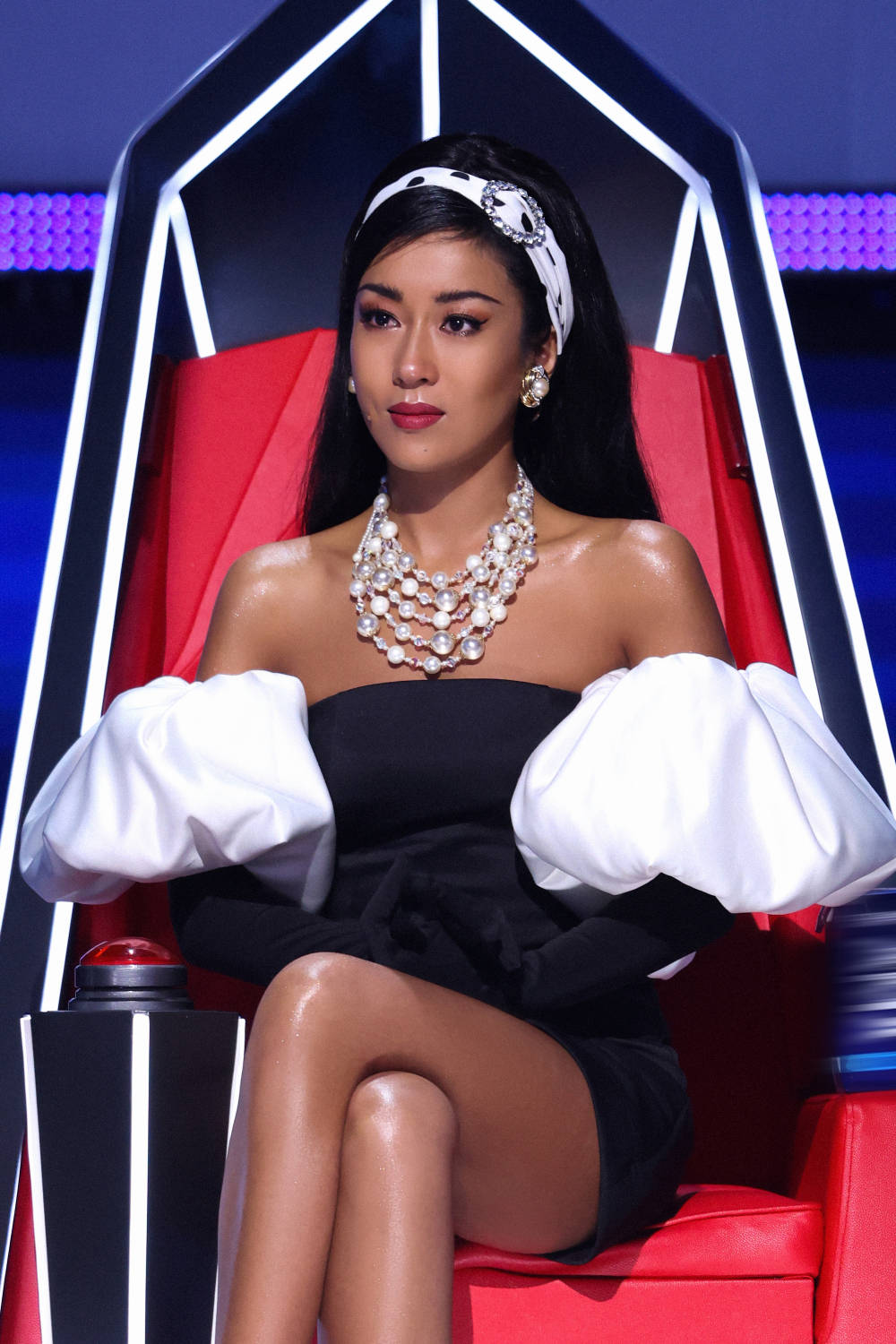 巅峰|谁能晋级“巅峰之夜”？廖昌永战队被“团灭”？《2021中国好声音》“半决赛”今晚揭晓答案