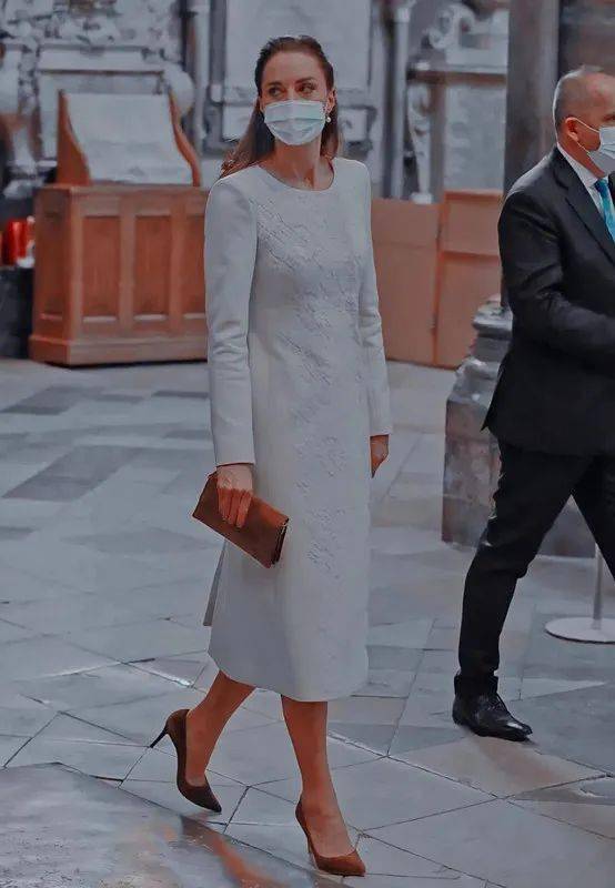 戴妃 如何轻松时髦地表达优雅范儿？