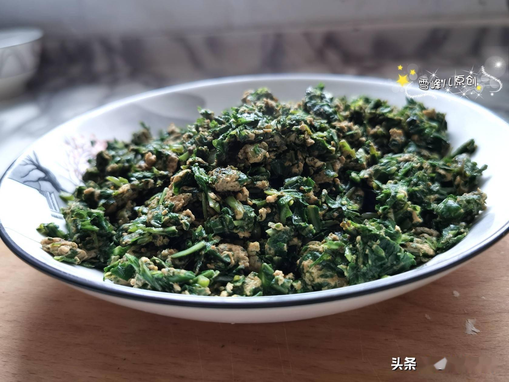 10月遇到这菜别手软 一分钱不用花再不吃就没了 简单炒一炒真香 曲曲