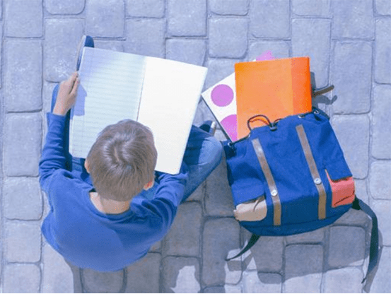 认知|身体原因孩子无法上幼儿园，可能也上不了学，如何在家里教孩子？