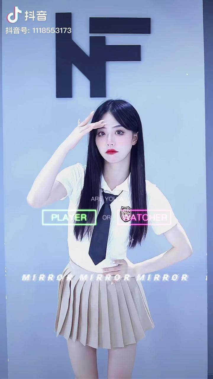 只能喜欢我你没得选不然挨揍夏日甜辣舞蹈大赛susie电光摇摇舞电光