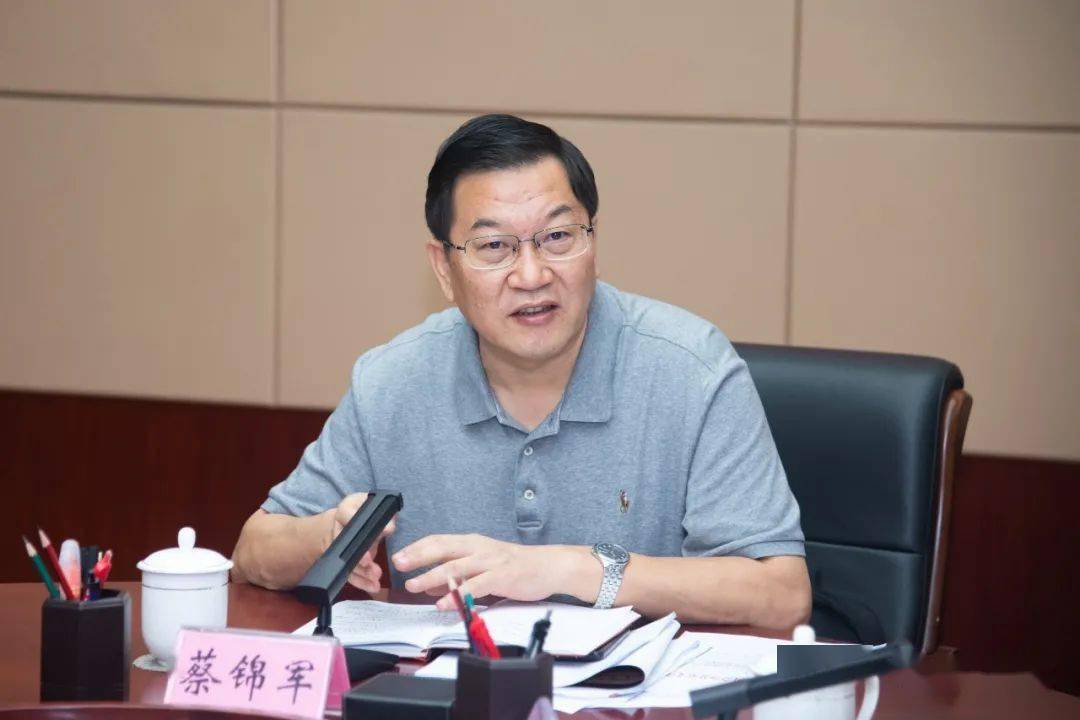 蔡锦军以时不分昼夜事不分你我的工作劲头高质量办好广西文化旅游发展