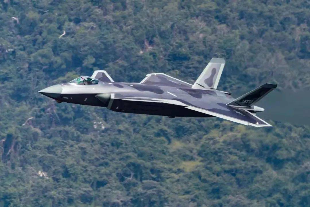 9月28日,第十三届中国国际航空航天博览会在珠海拉开帷幕.