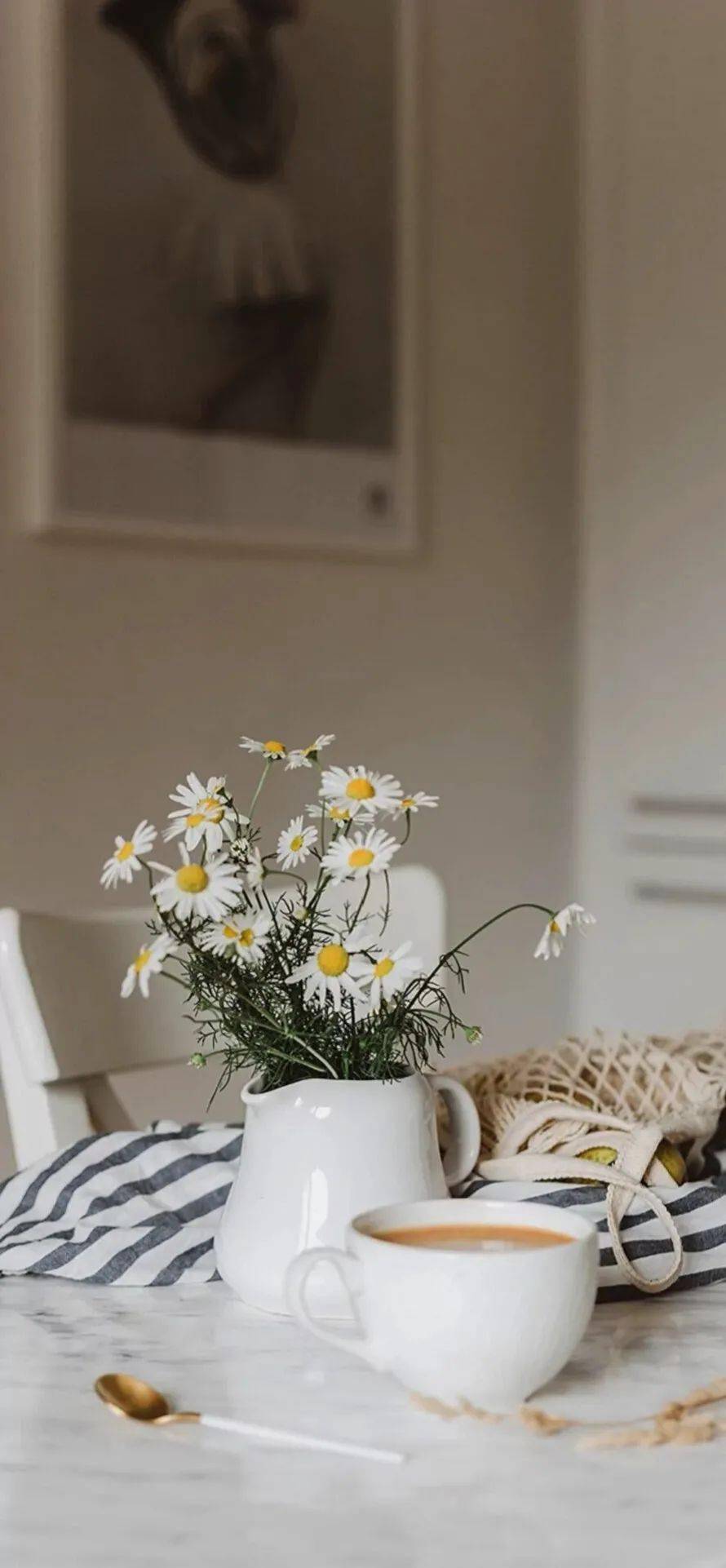 ins风高级感壁纸送给你