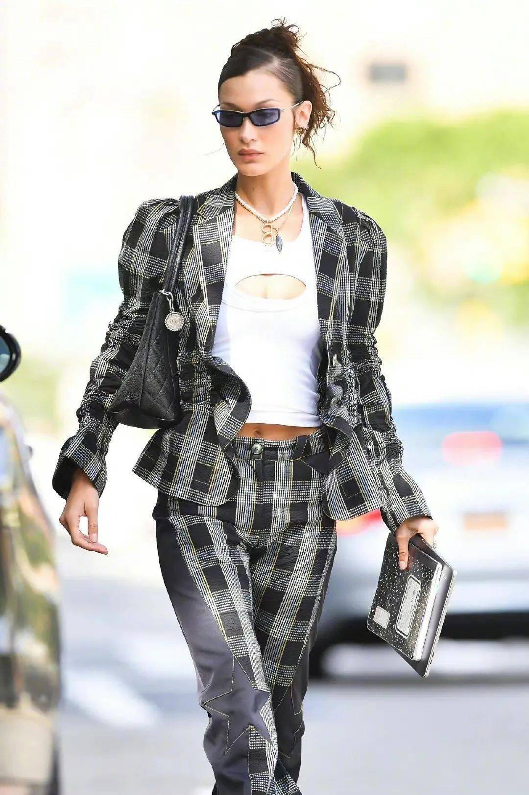 Hadid 只花10块钱，我成功复刻了Bella Hadid 1000美金的套装！