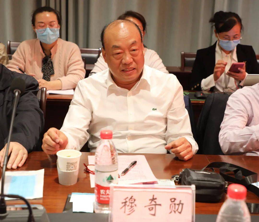 商丘市第一人民医院邵洪总会计师原商丘市卫生局樊安民副局长【原商丘