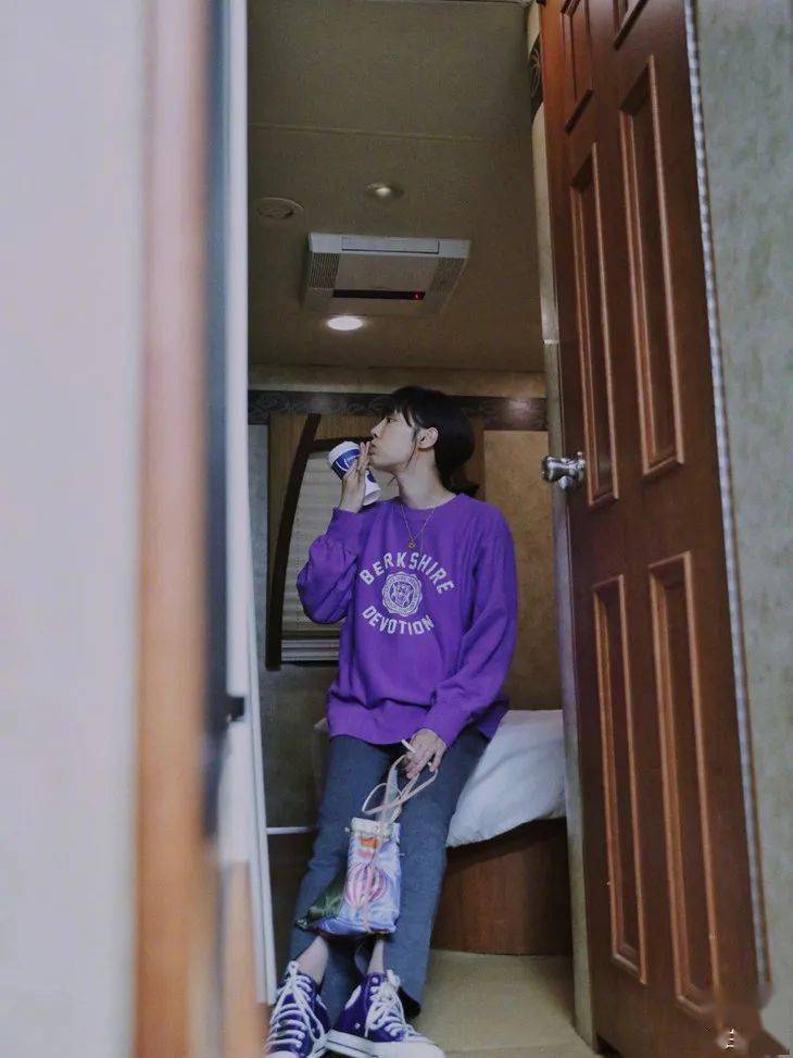 设计 听说白百何的OOTD,要盖着脸看