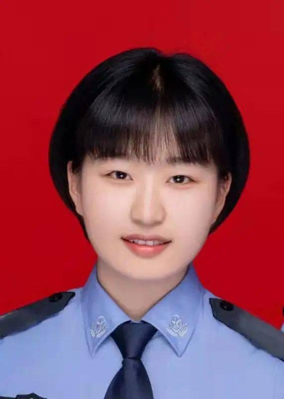 广东警官学院女生发型图片