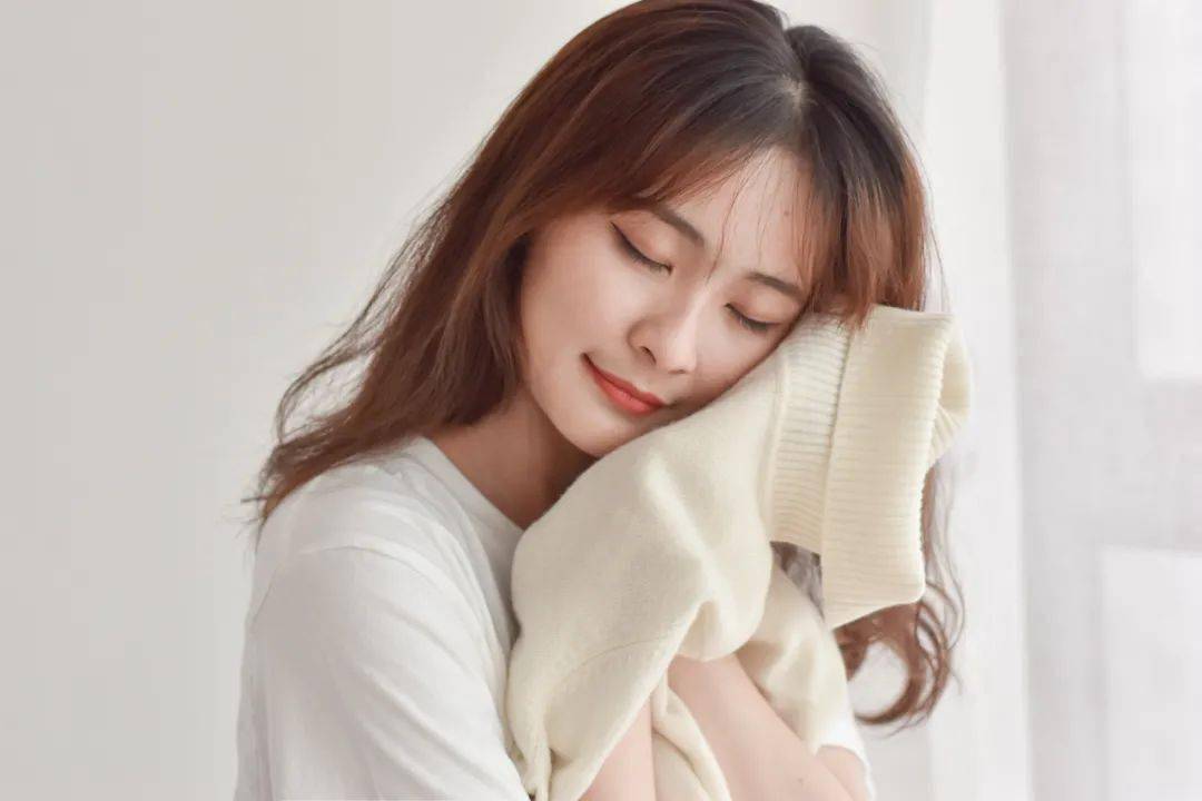 绝顶 为什么亦舒笔下，都是绝顶大美女？