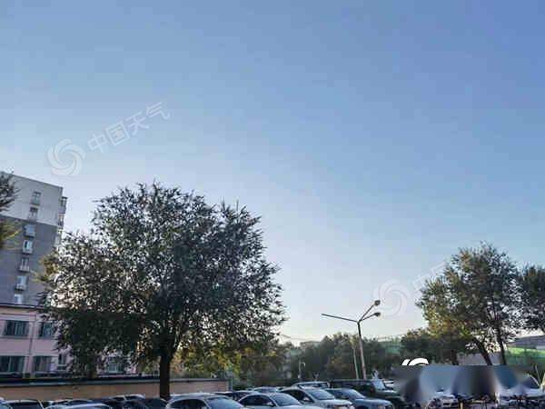 零下 北京气温下半年首破冰点刷新1969年来十月中旬最低纪录 寒意