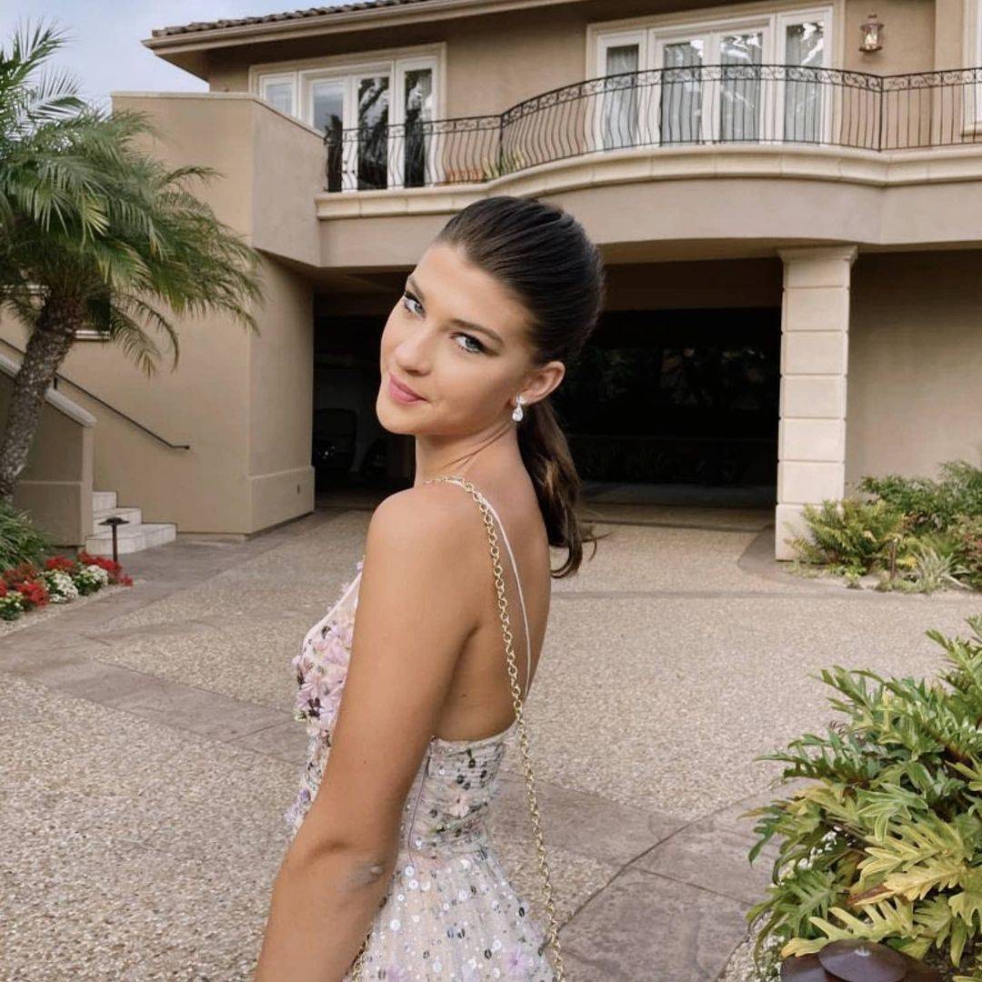 比尔盖茨小女儿照片曝光,身材超火,生活奢华