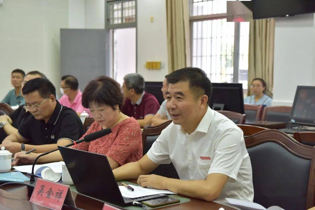 漳浦县教育局党委委员,副局长陈志伟,县教