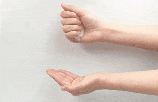 现实眼里写满故事,脸上不见风霜,现实吗?