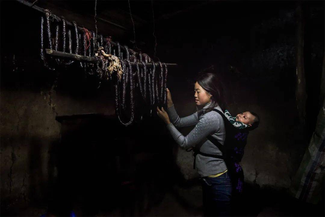 第十一届(ipa)国际摄影艺术展人文纪实组获奖作品赏析