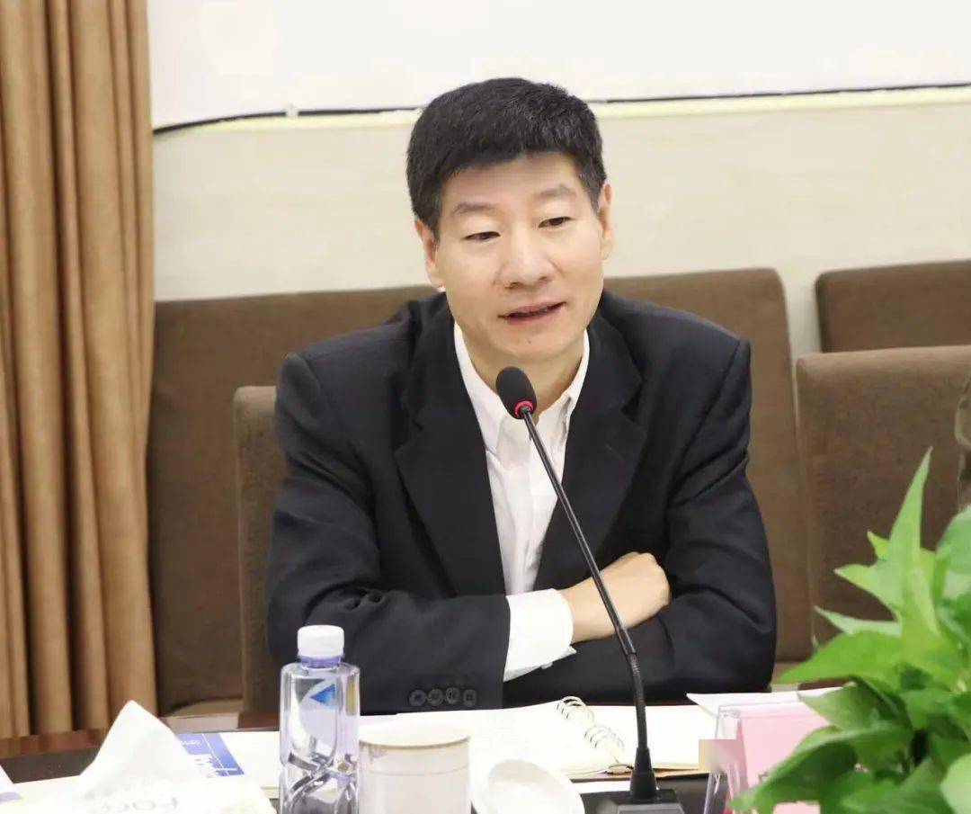 四川省人社厅成都市人社局郫都区人社局领导及专家