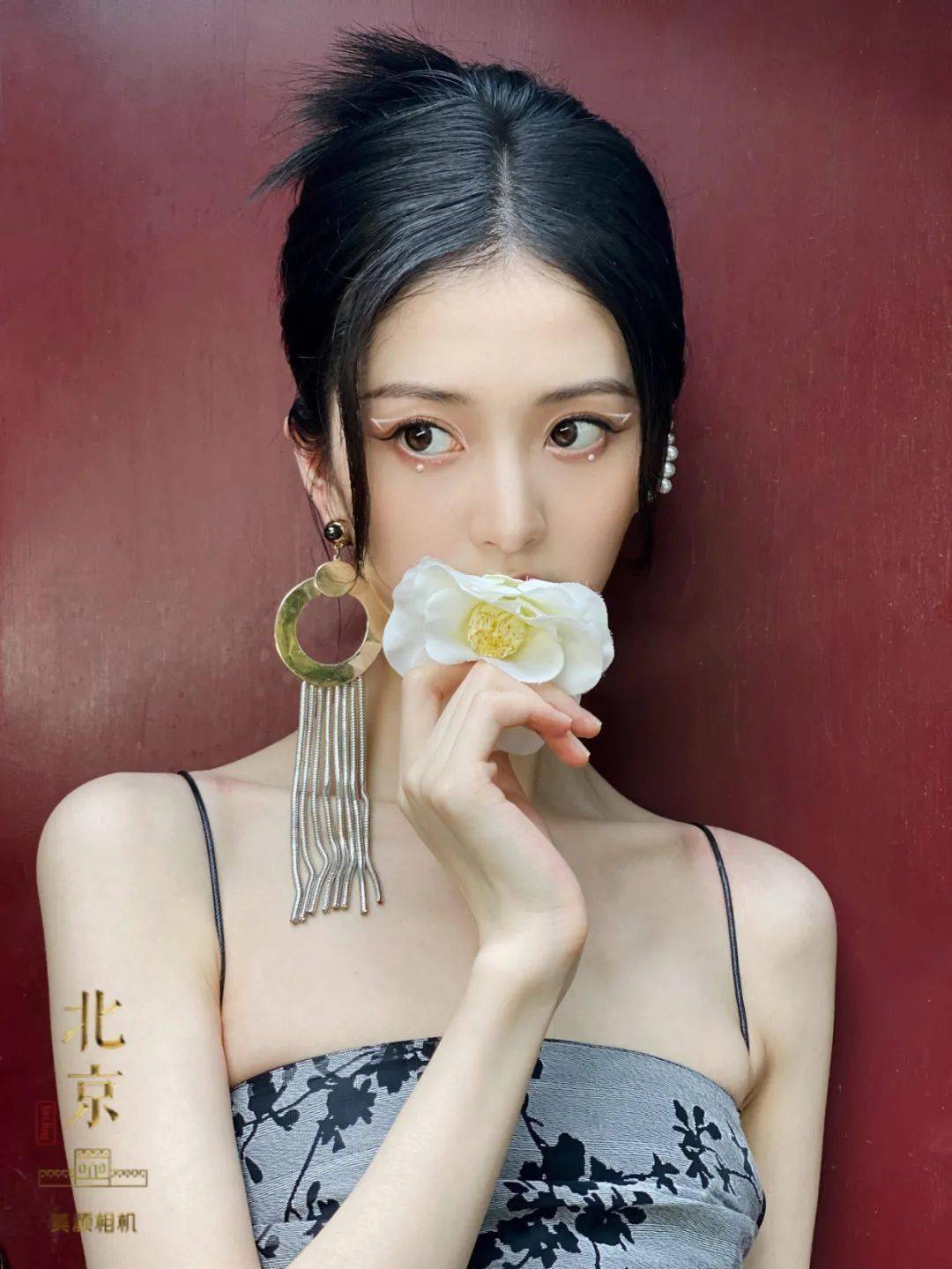 一拍穿越千年美颜相机中国颜创新传统美学营销