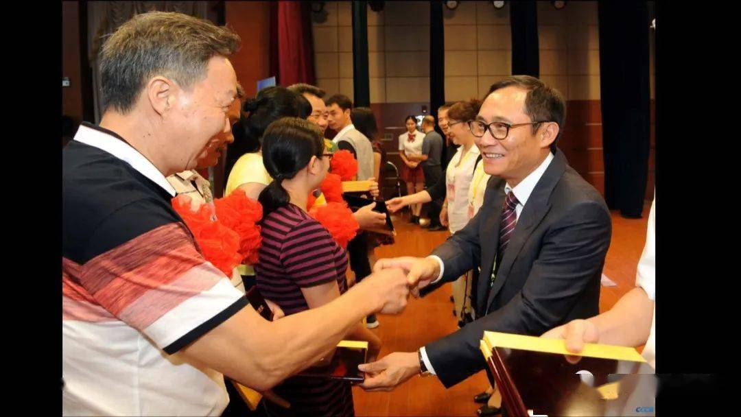 记者专访林辉勇,他对家乡的学子这样说