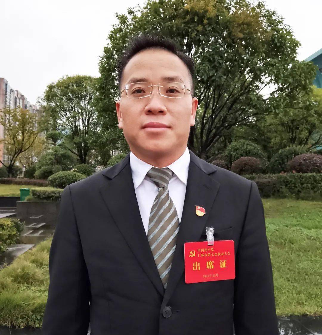 中枢街道党工委书记 杨云飞完善城市基础配套短板,加快推进城市微改造