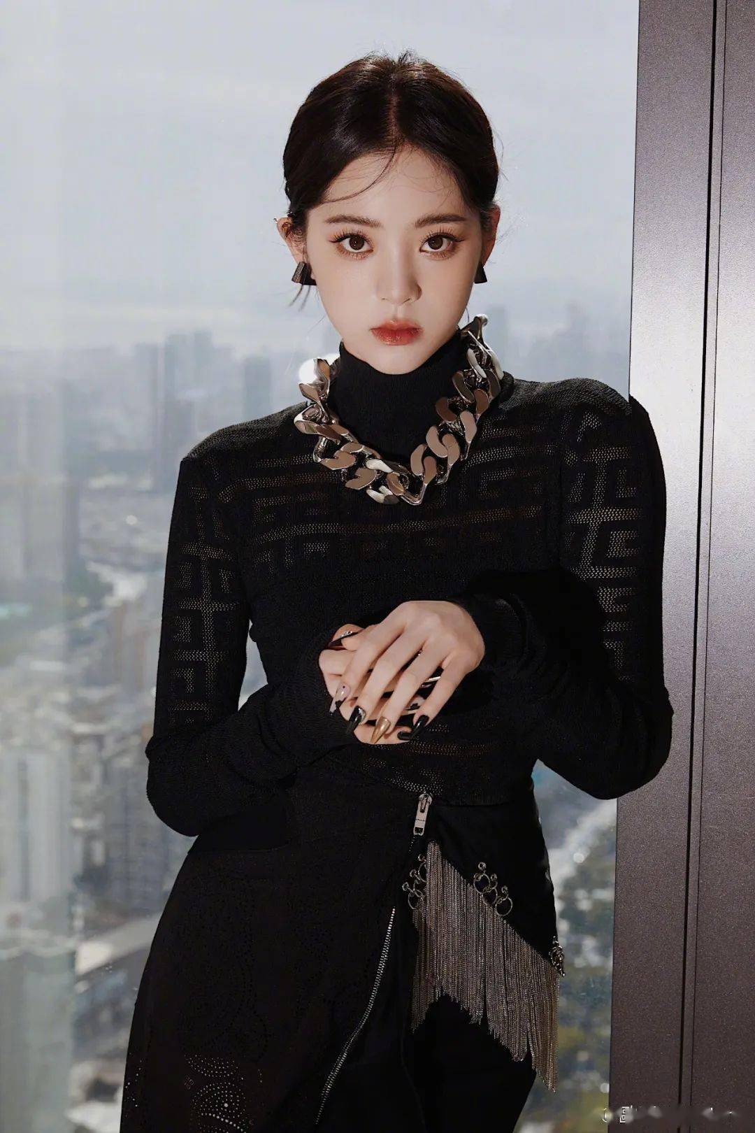 杨单欧阳娜娜火遍全网的甜欲风“千金妆”教科书来了！