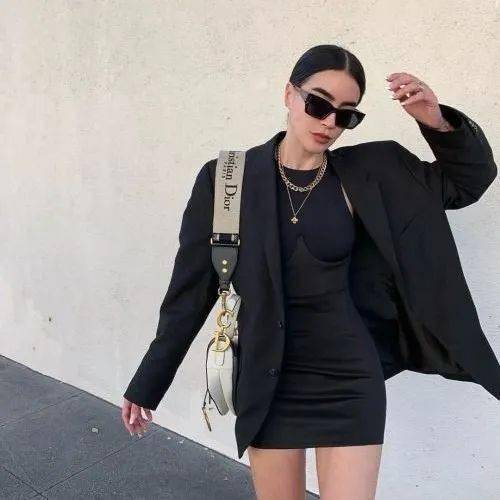 发型女生最显老的 4 款发型！求你千万别留！