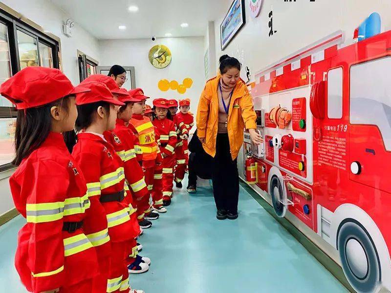 灭火|襄阳首家消防主题幼儿园上线了！