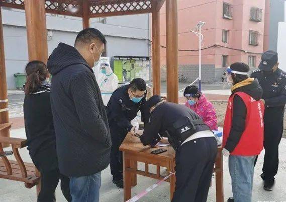 赛罕区公安分局纪检监察室主任郎瑞清强调:派出所首先要做好一线民