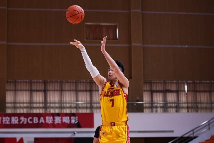 辽宁|「直播吧评选」CBA第五轮本土最佳球员