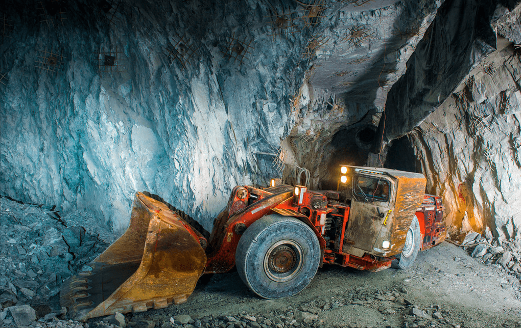 聚焦中国金矿矿里淘金46年找矿采矿难在哪里