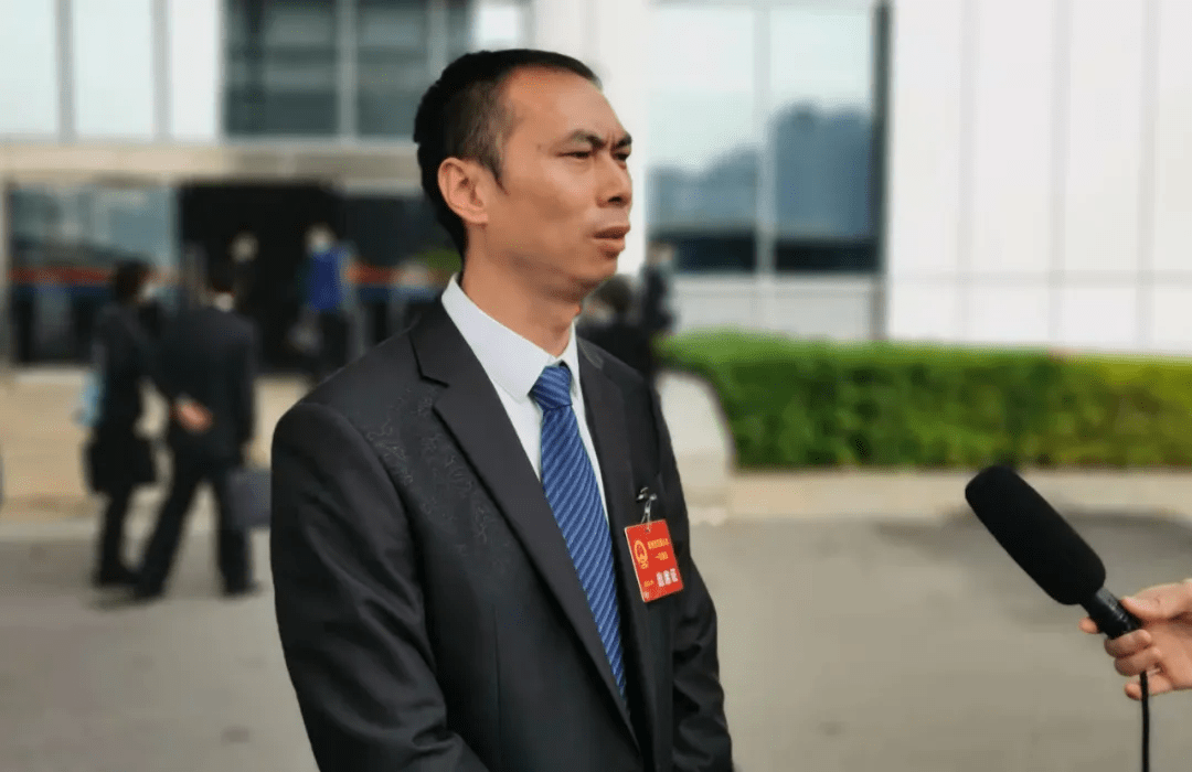 抚州市第五届人民代表大会第一次会议胜利召开 我县代表反响热烈