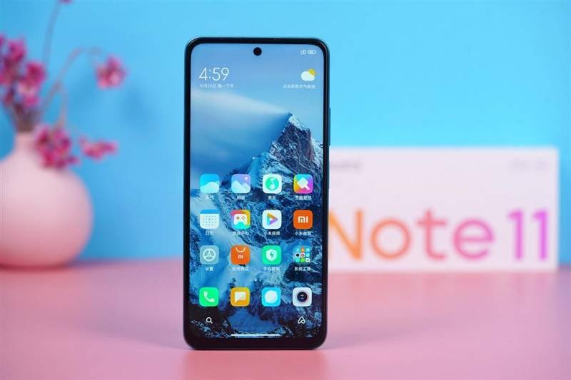 续航|续航彪悍的千元小金刚！Redmi Note 11首发评测：王者满帧无压力