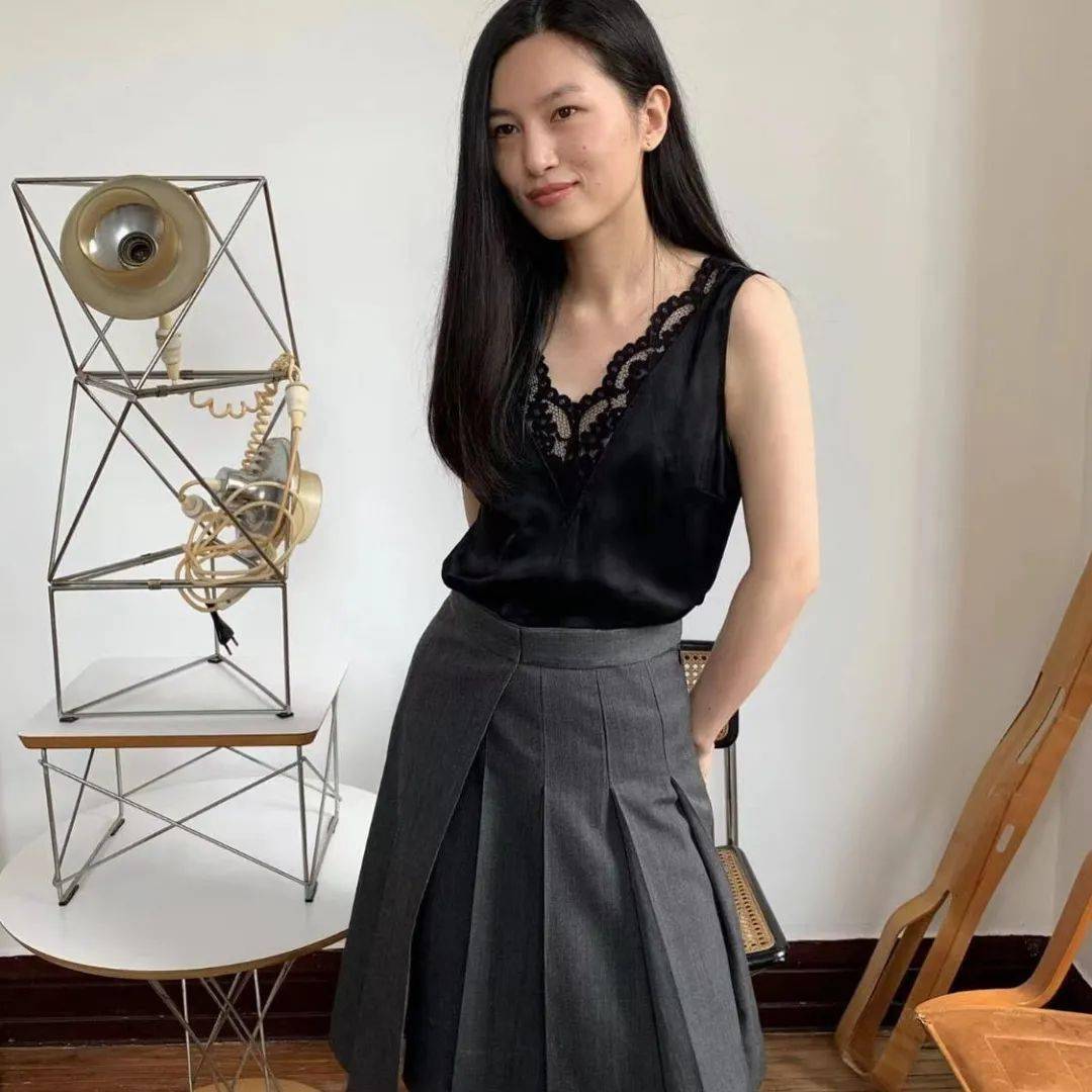 漂亮 基础款怎么穿出高级感？这些女设计师给的答卷可太漂亮了！