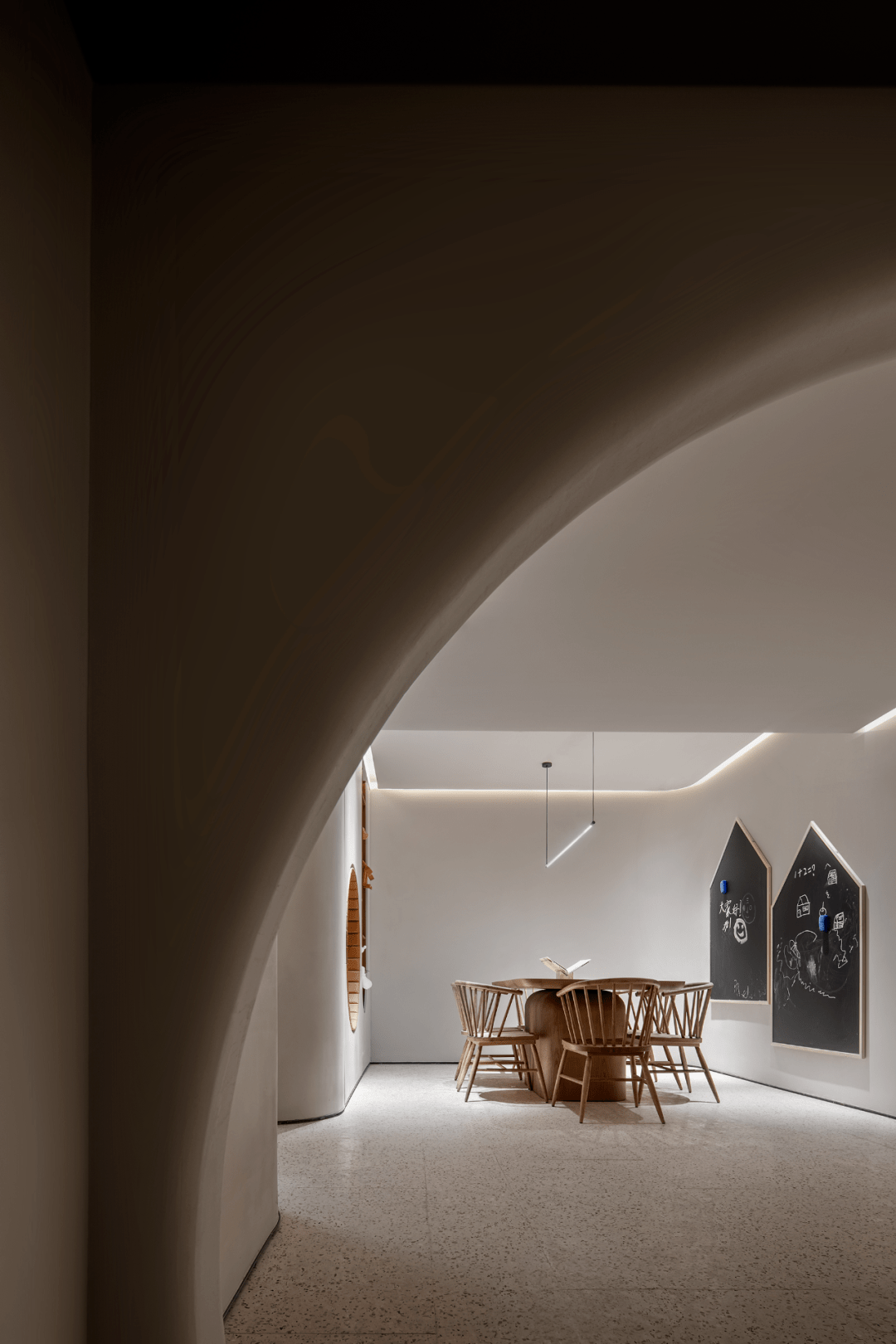 设计与生活的交融 8fefb8de7cf14a01b141df230b0040e7.png